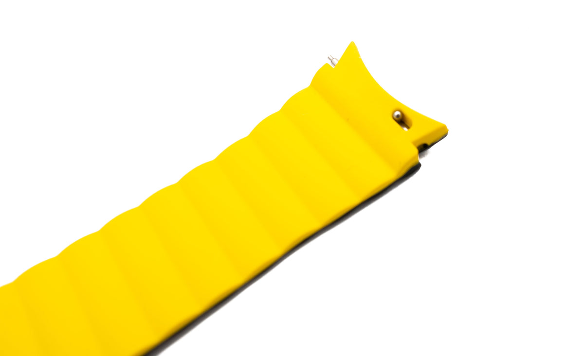 SYSTEM-S 20 mm silicone magnetic strap for Samsung Galaxy Watch 5 4 Black Yellow