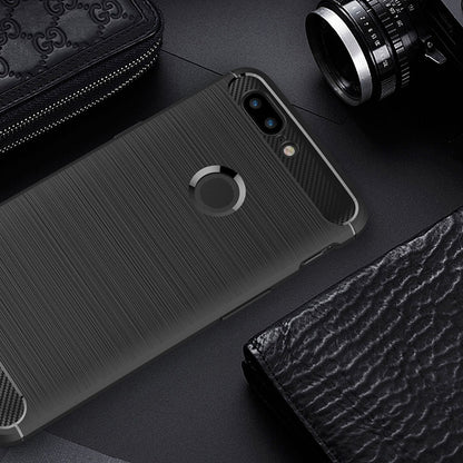 NALIA Silikonhülle für OnePlus 5T – Rutschfest & Matt – VORTEX (Gebürstete Optik & Carbon Design) – Marke aus Berlin