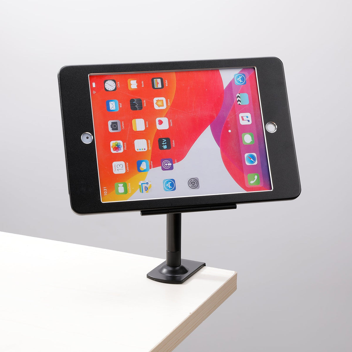 SYSTEM-S Stangen Halterung mit Schloss Befestigung aus Metall Schwarz für iPad Pro 10,5" - DREIKS