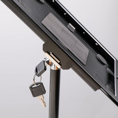 SYSTEM-S Stangen Halterung mit Schloss Befestigung aus Metall in Schwarz für iPad Pro 11" - DREIKS